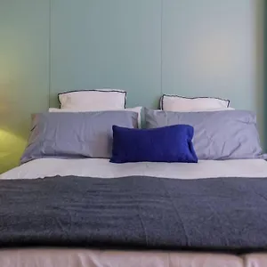Center Apartment, Place Massena France