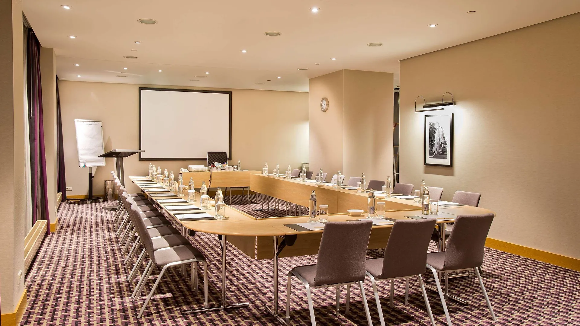 Doubletree By Hilton Luxembourg Hotel