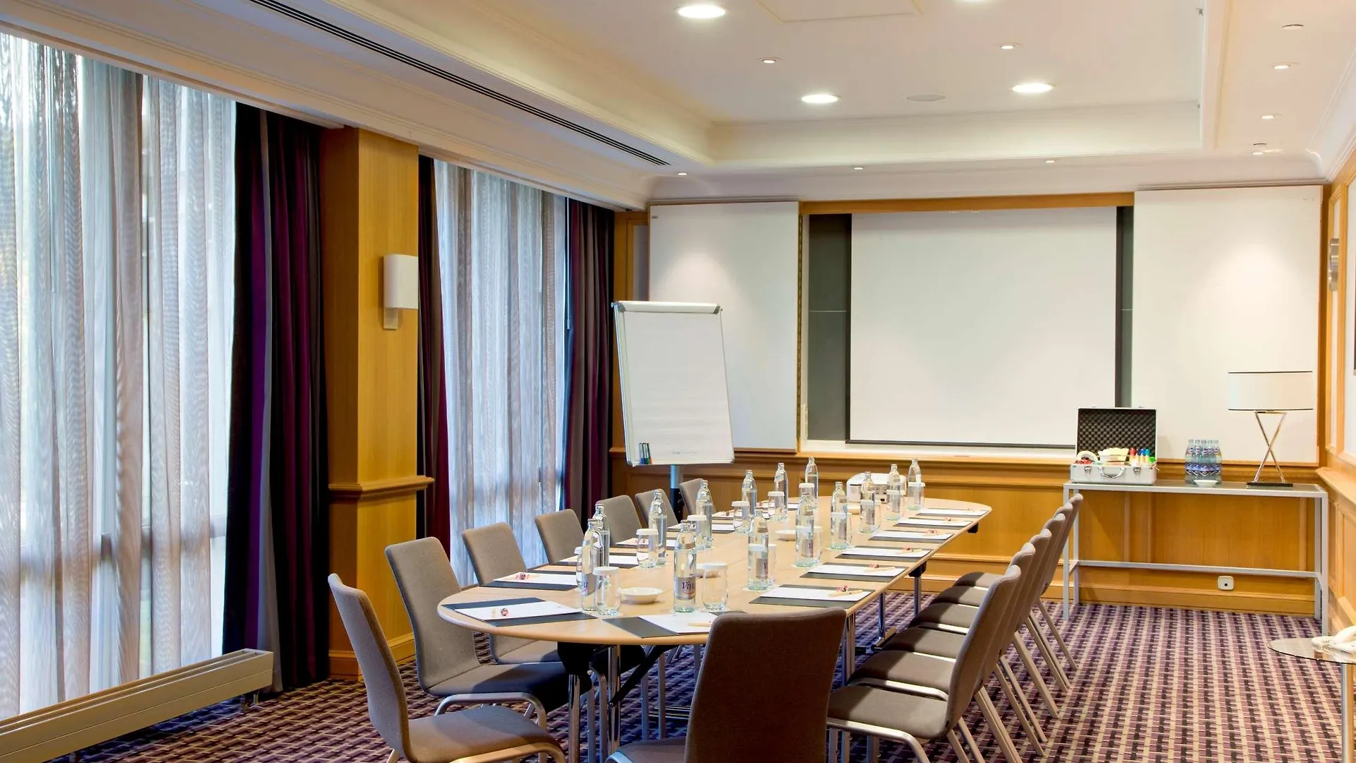 Doubletree By Hilton Luxembourg Hotel 4*,  Luxembourg